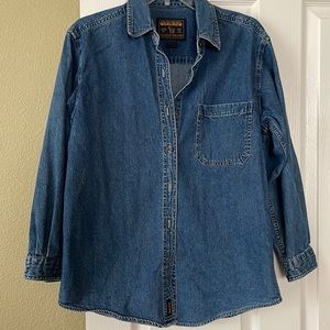 Women’s Denim Heavy Shirt.